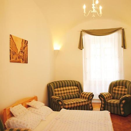 Dobo Teri Apartman Erlau Zimmer foto