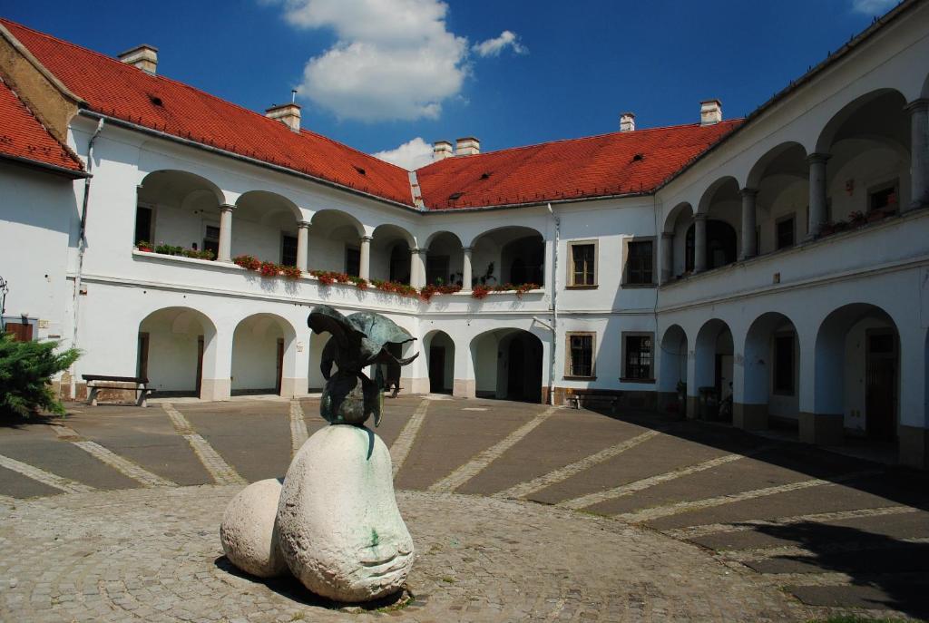 Dobo Teri Apartman Erlau Exterior foto