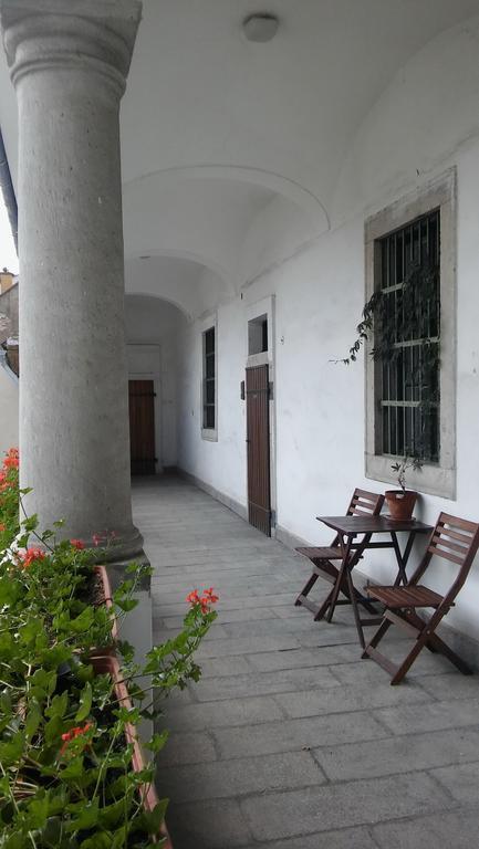 Dobo Teri Apartman Erlau Exterior foto